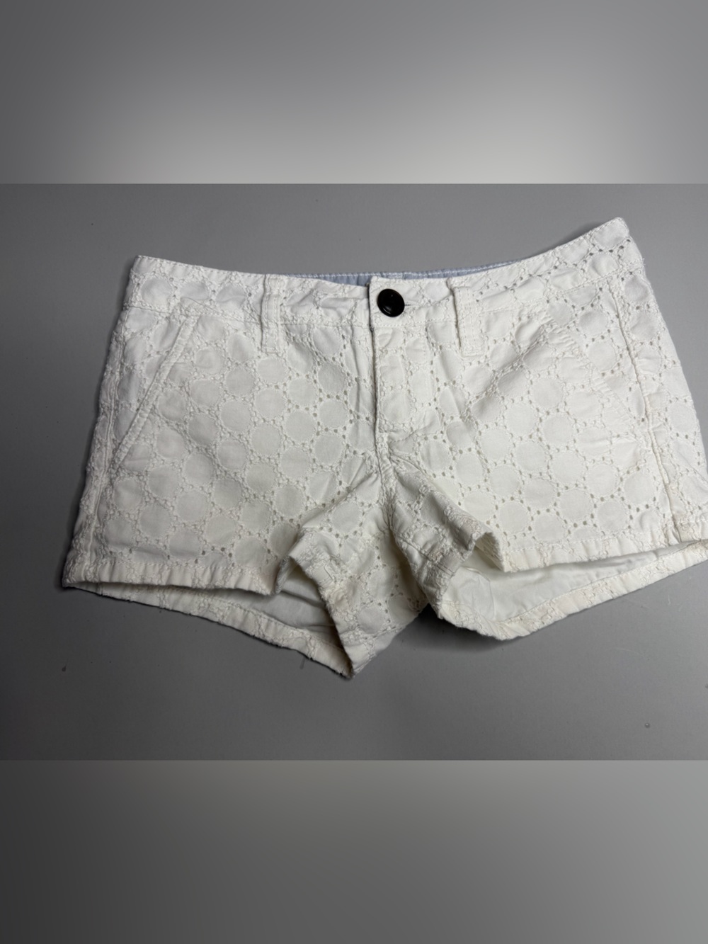 SO Eyelet Shorts – Size 0